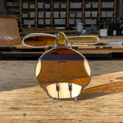 propeller mushroom light through