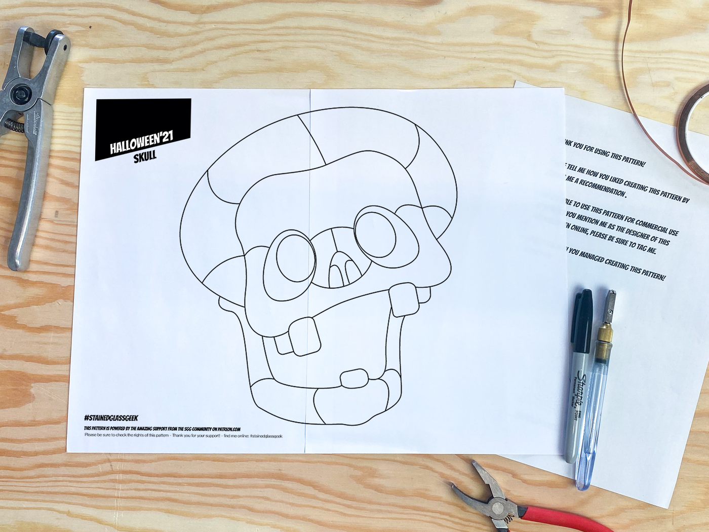 Halloween Skull (2021) Stained Glass Pattern