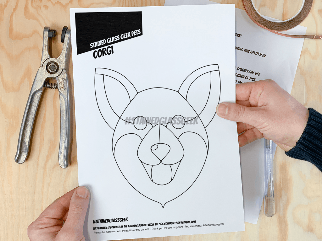 corgi head stained glass pattern