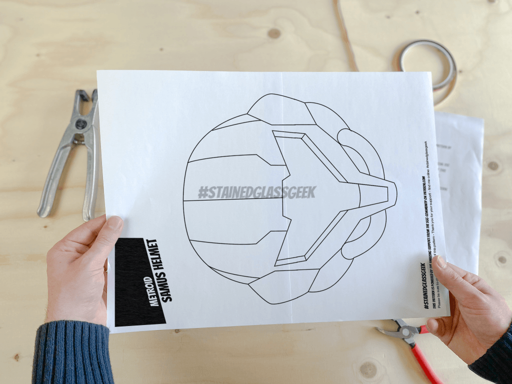 Samus Aran's Helmet Inspired Stained Glass Pattern