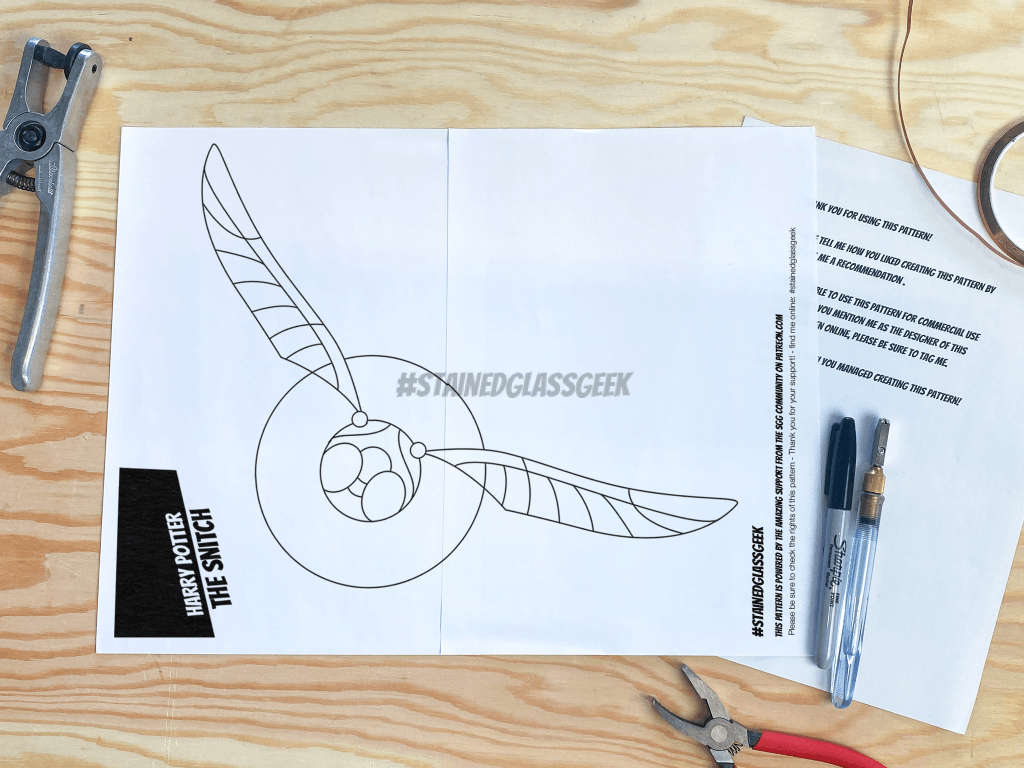 Golden Snitch Inspired Stained Glass Pattern