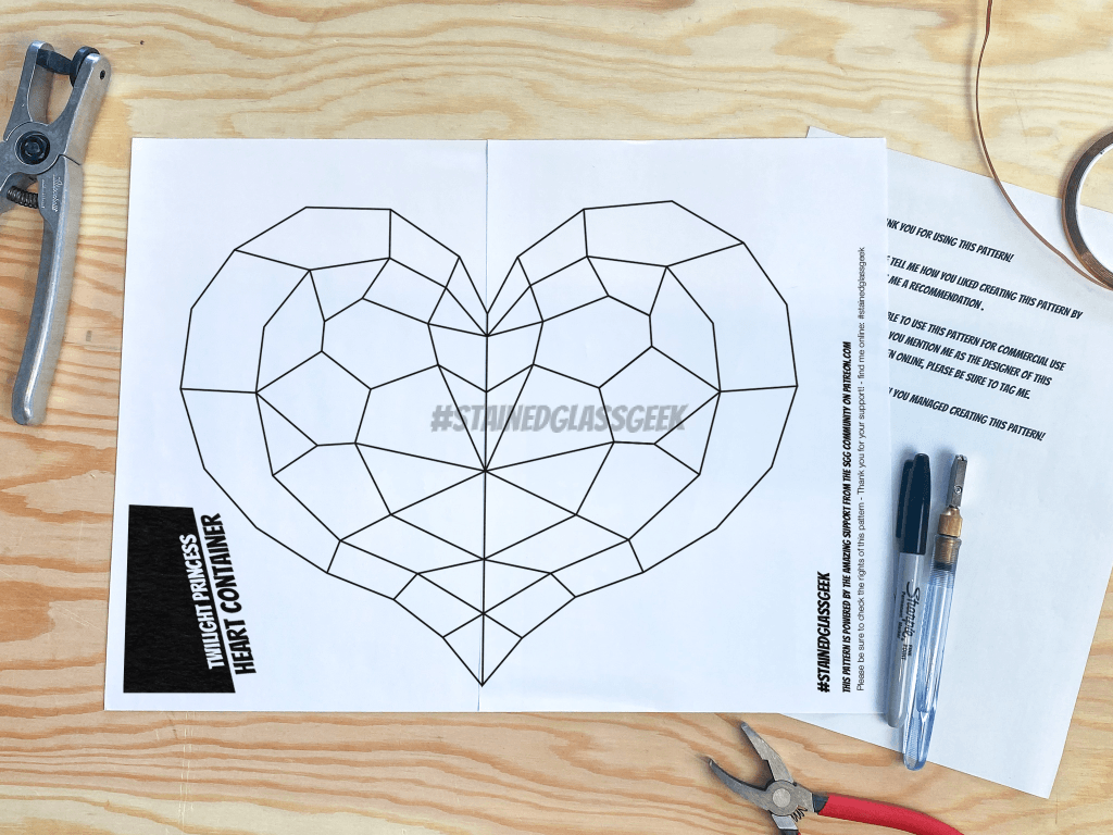 Twilight Princess: Heart Container Inspired Stained Glass Pattern